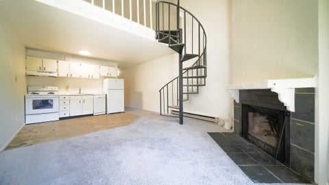 Condo For Sale - 1530 Empire Ave #303<br/> Park City, UT 84060