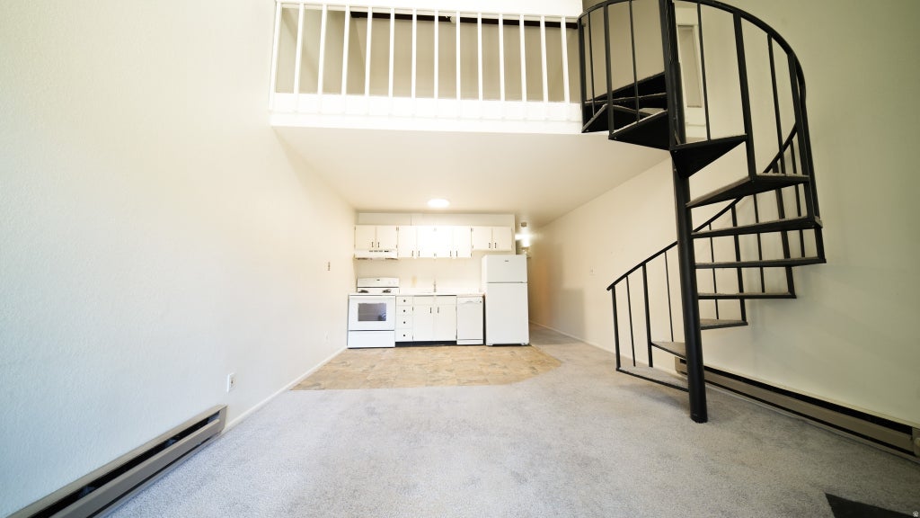Photo of 1530 EMPIRE AVE #303, Park City, UT 84060 (MLS # 2185447)