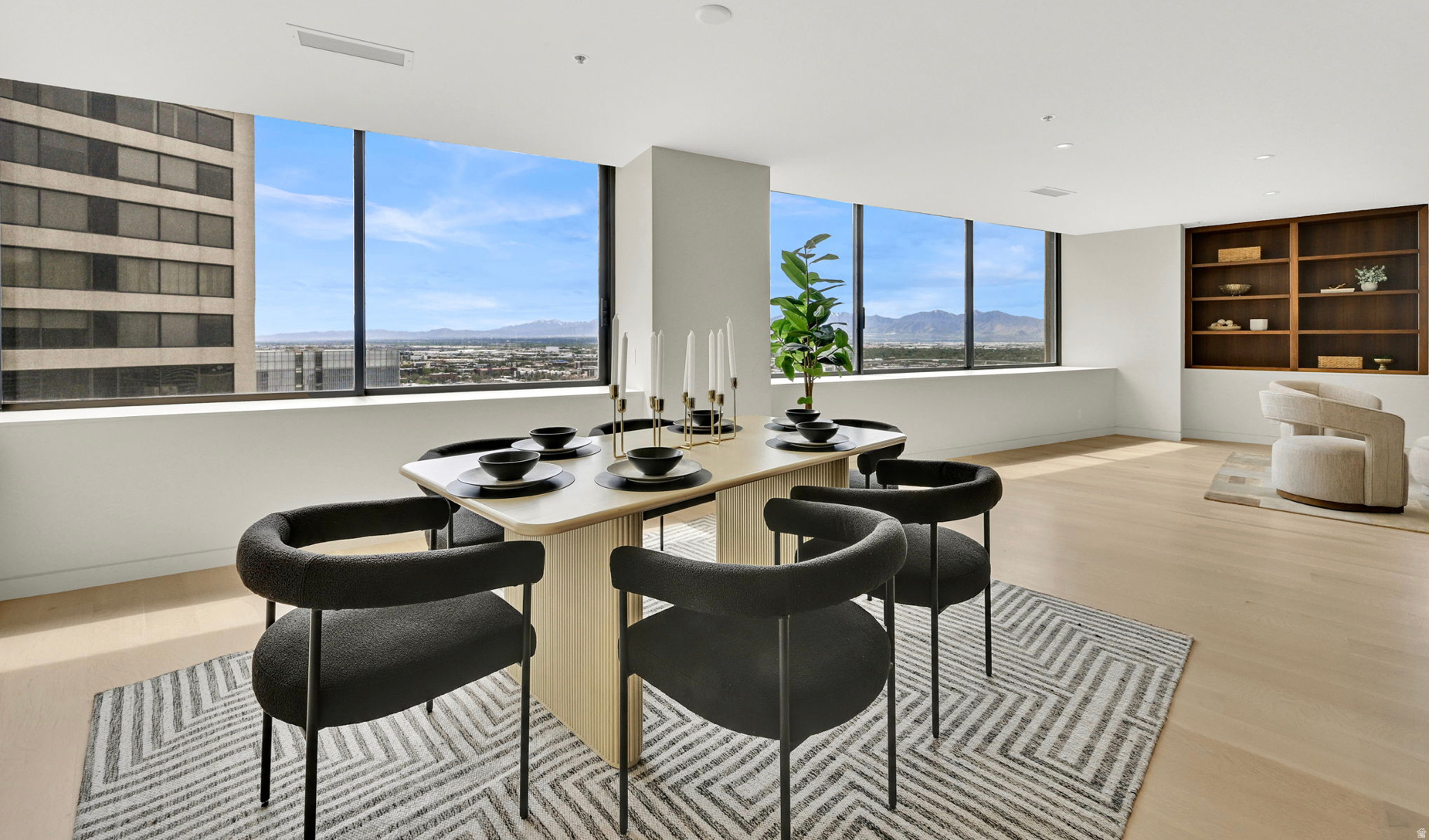 AMERICAN TOWERS - Residential