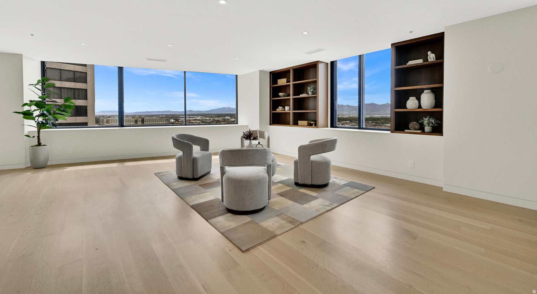 AMERICAN TOWERS - Residential