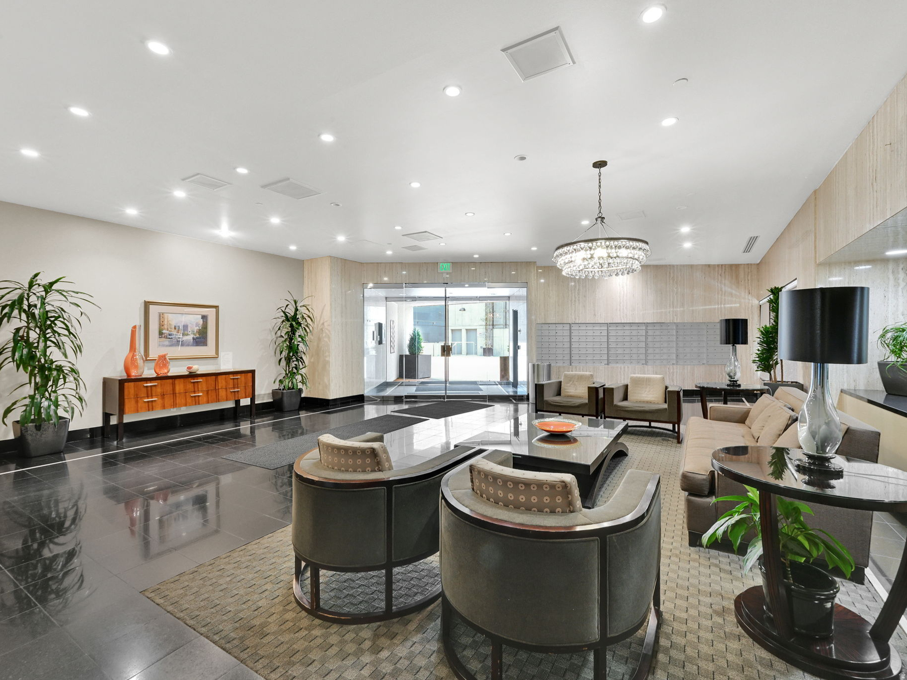 AMERICAN TOWERS - Residential