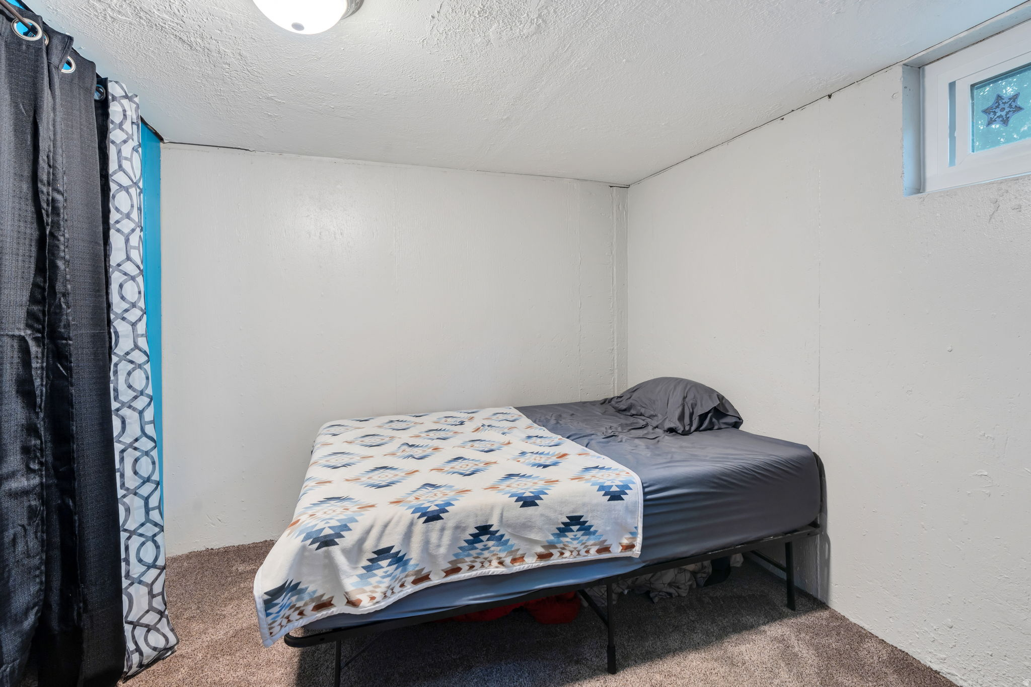 MONTE VISTA - Residential