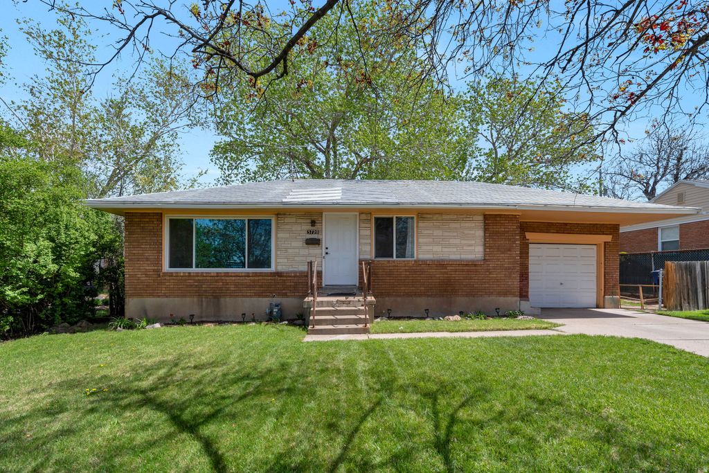 Photo of 3720 QUINCY AVE, Ogden, UT 84403 (MLS # 2150521)