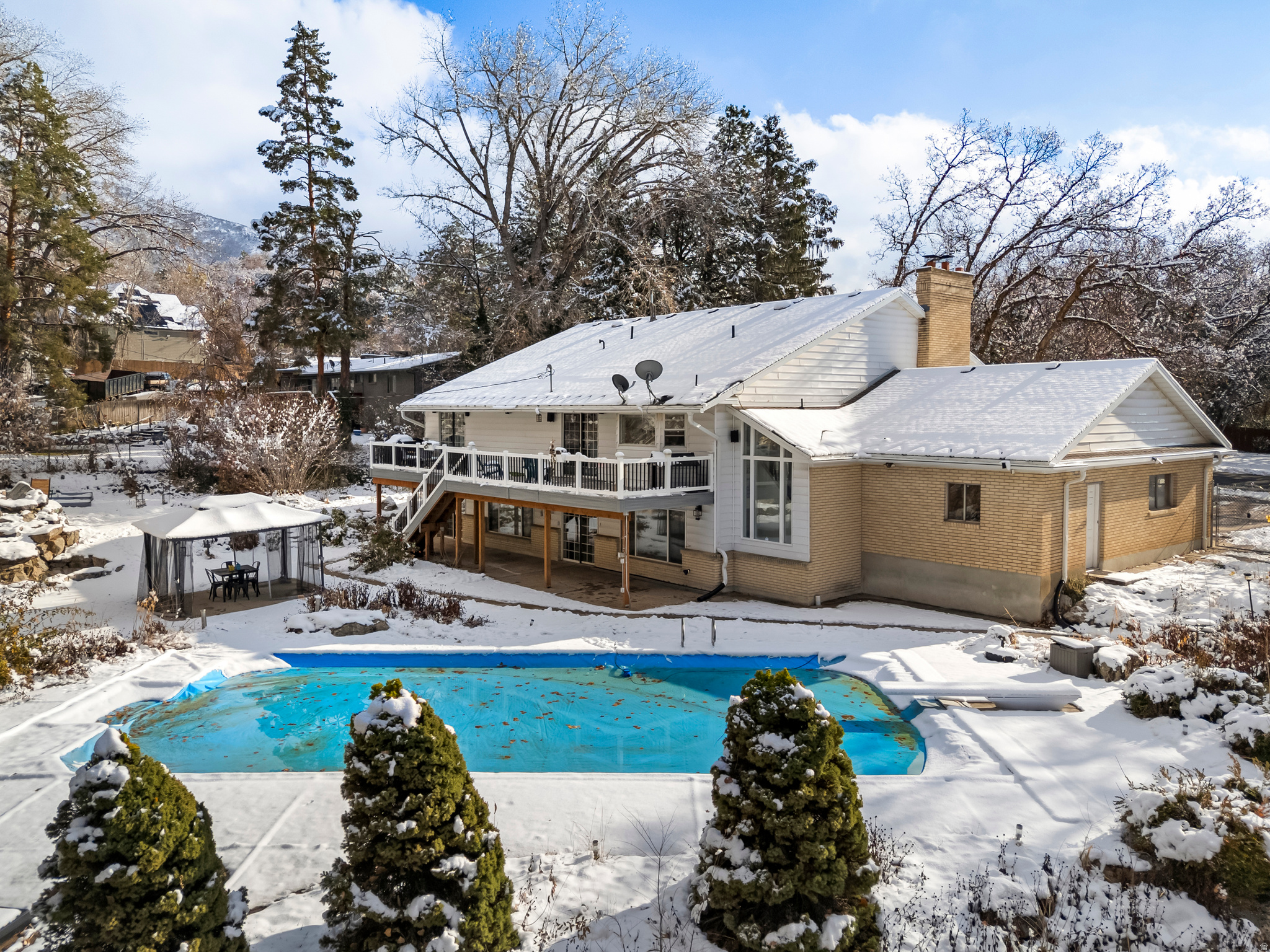 WOODLAND ESTATES - Residential