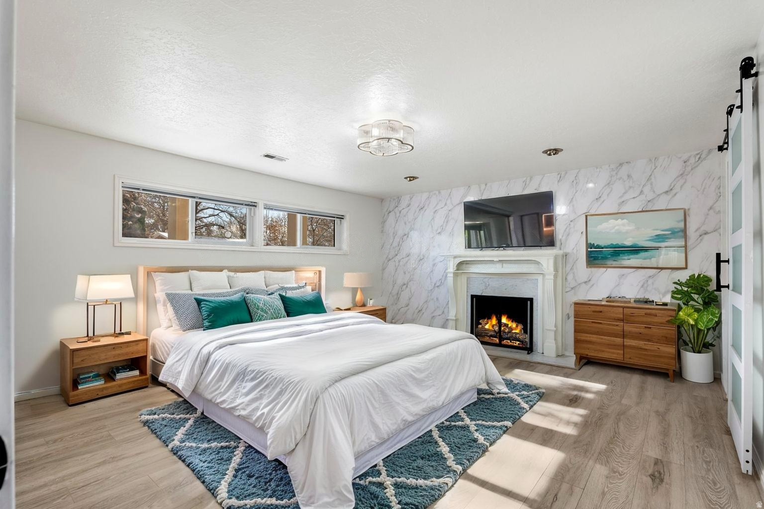 WOODLAND ESTATES - Residential