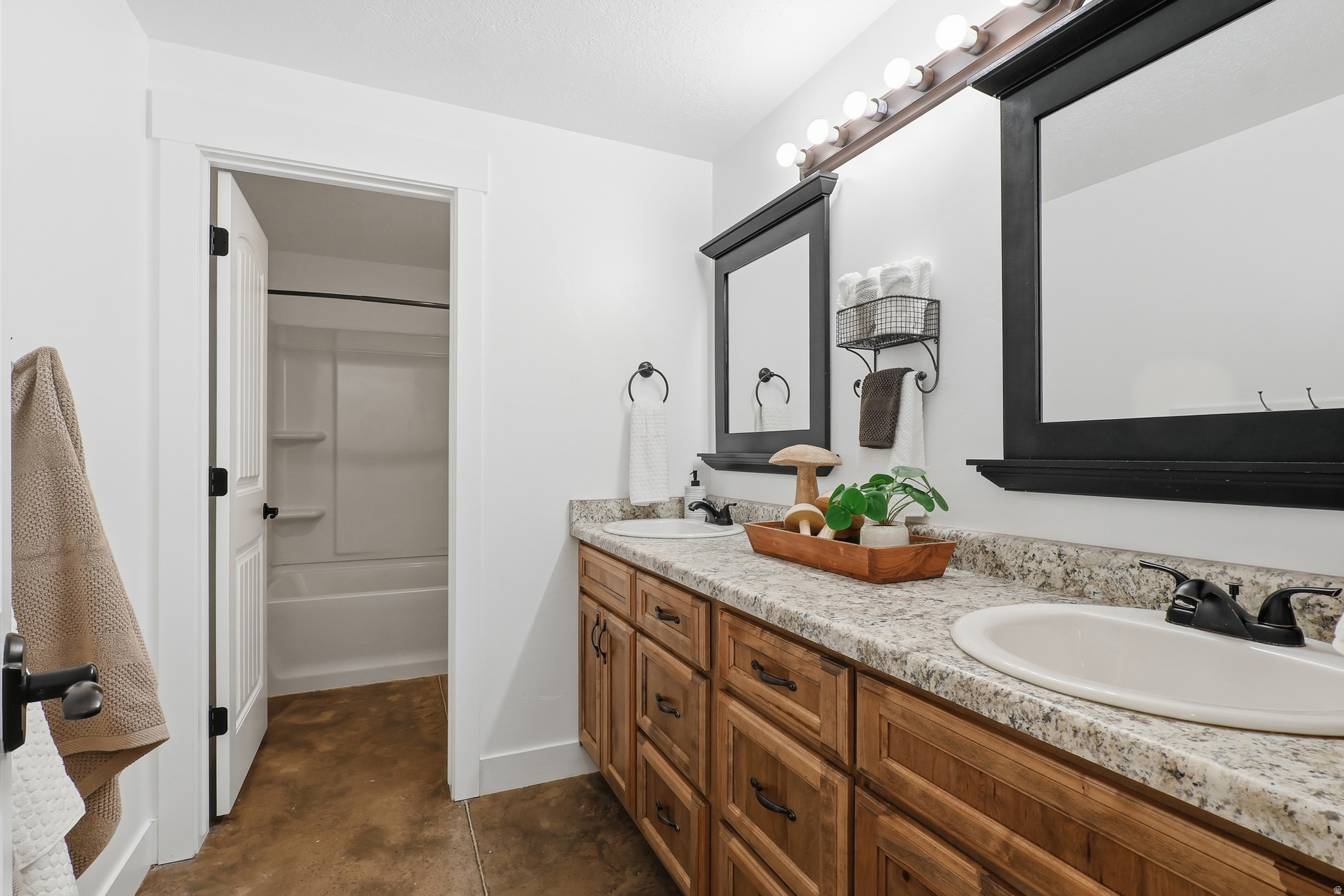 BYRON ANDERSON SUBDI - Residential