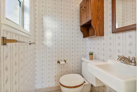 Tiny photo for 377 N 300 E, Nephi, UT 84648 (MLS # 2127455)