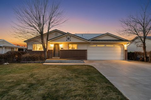 Tiny photo for 377 N 300 E, Nephi, UT 84648 (MLS # 2127455)