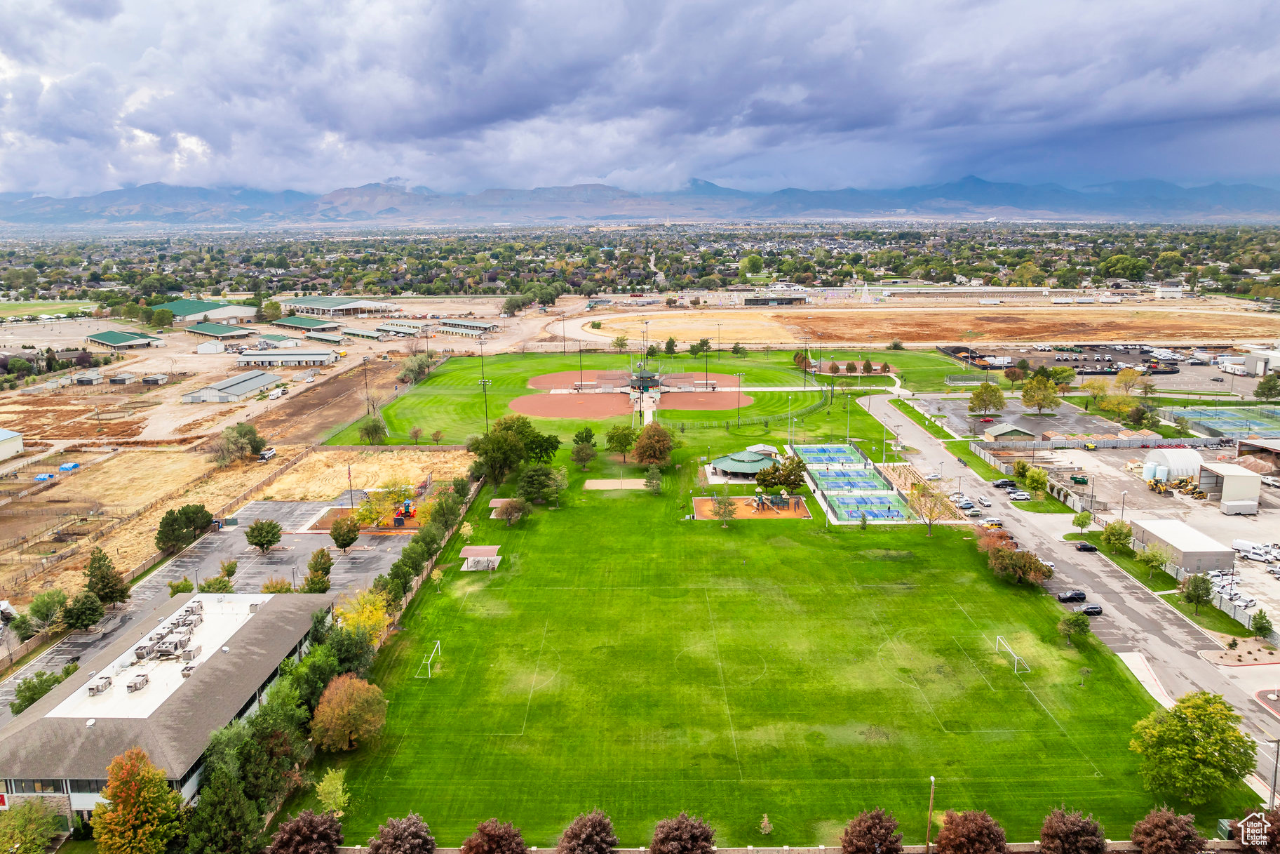 1621 W Bend Ln, South Jordan, Utah image 29