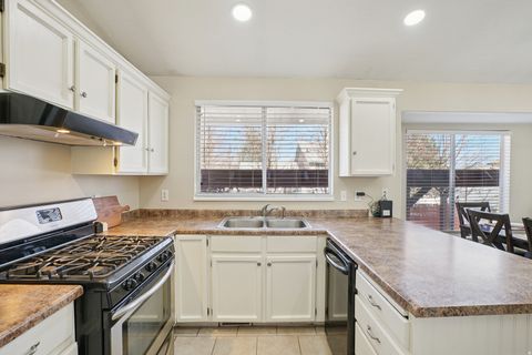 Tiny photo for 5664 W CAPE VISTA WAY, West Valley City, UT 84128 (MLS # 2134734)