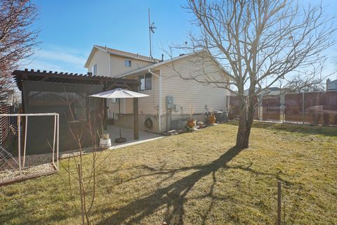 Tiny photo for 5664 W CAPE VISTA WAY, West Valley City, UT 84128 (MLS # 2134734)