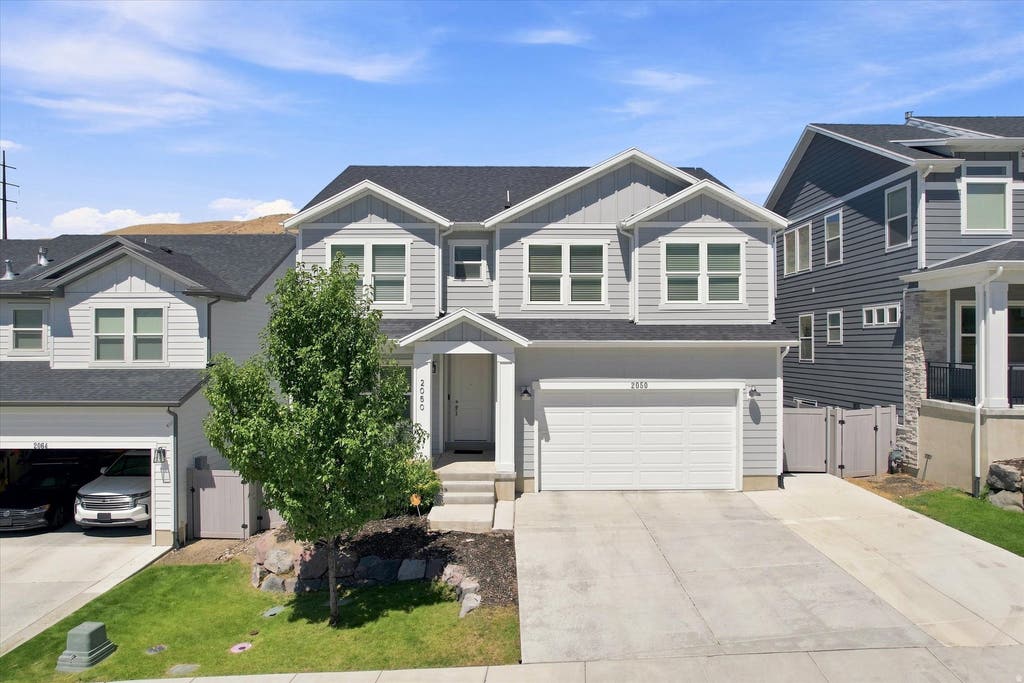 Photo of 2050 W MARBLE FOX CIR, Lehi, UT 84048 (MLS # 2179209)