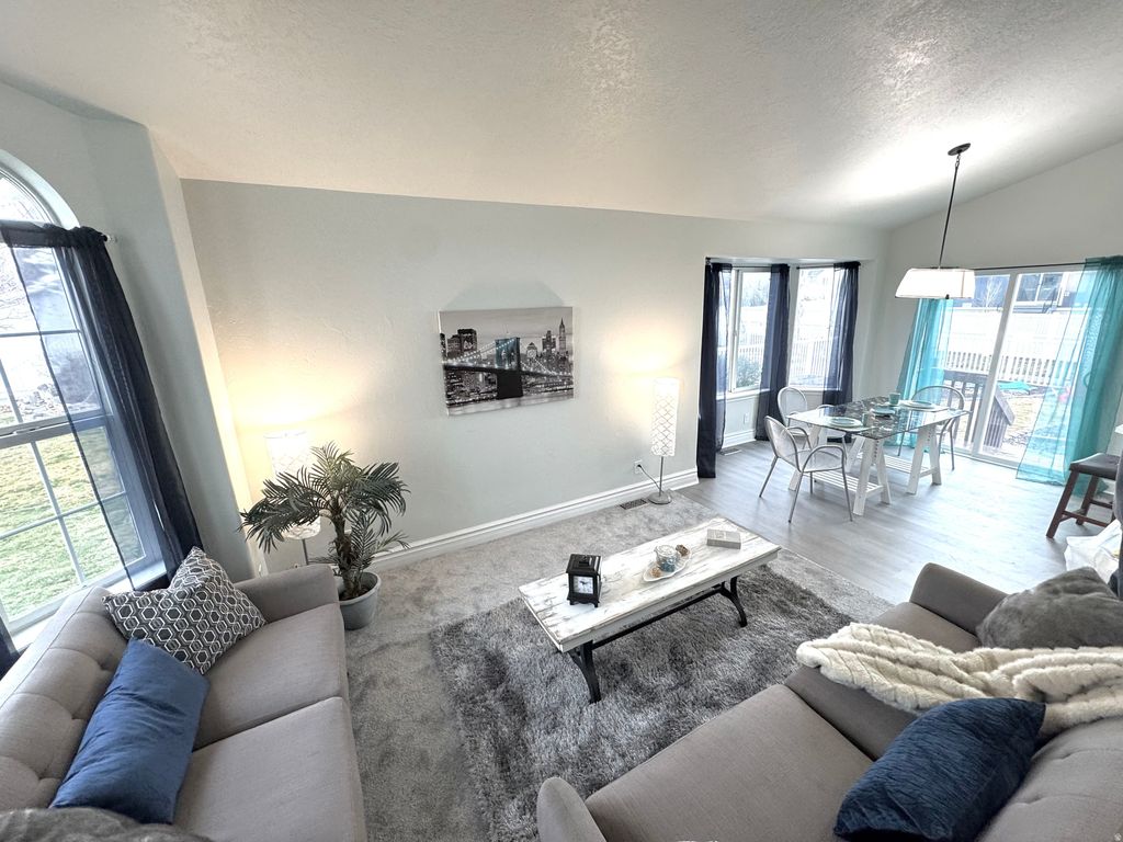 Photo of 154 E COVE RD, Saratoga Springs, UT 84045 (MLS # 2141703)