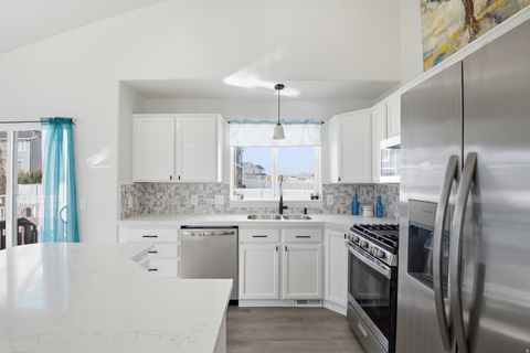 Tiny photo for 154 E COVE RD, Saratoga Springs, UT 84045 (MLS # 2141703)