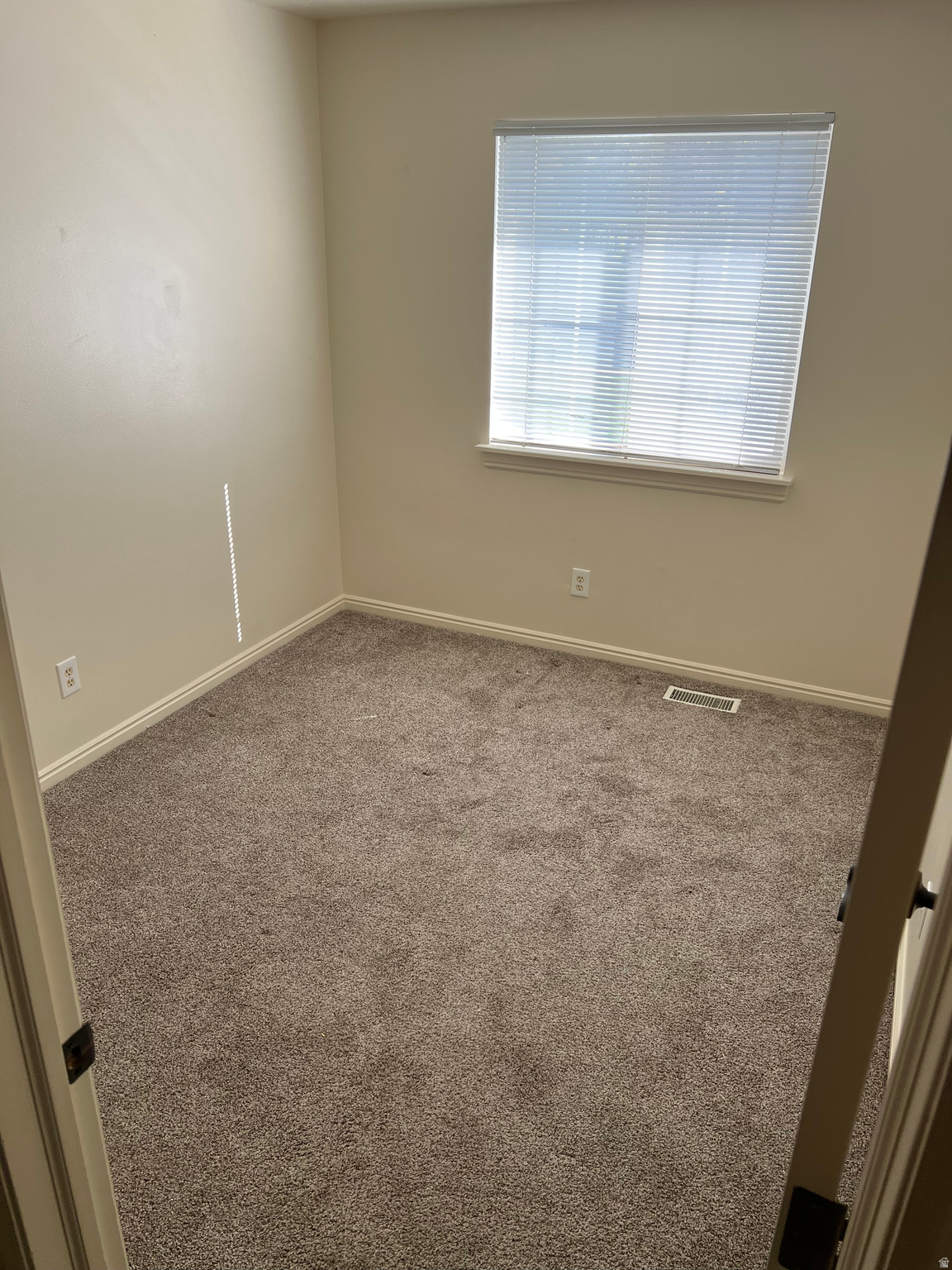 CREEKSIDE TOWNHOMES - Residential