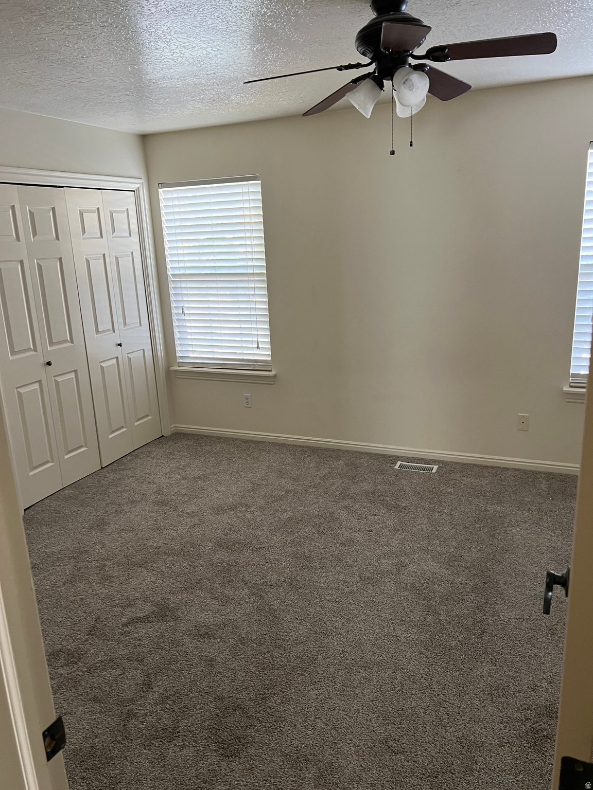 CREEKSIDE TOWNHOMES - Residential