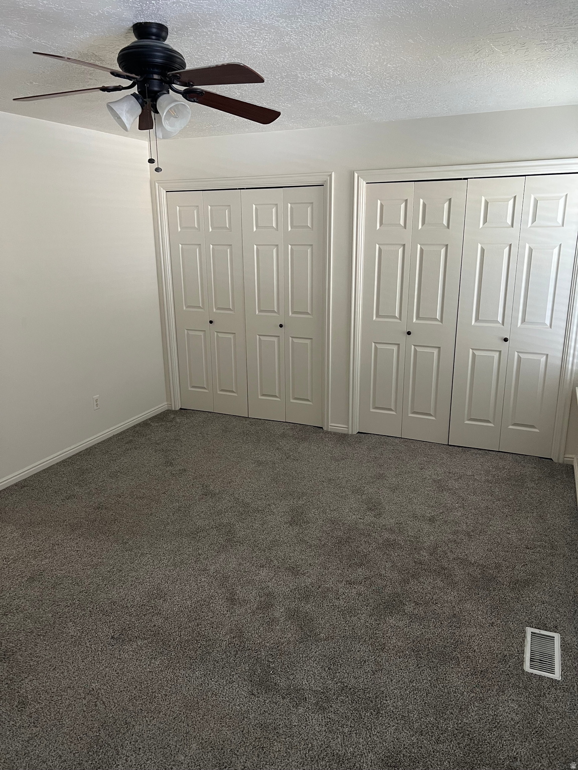 CREEKSIDE TOWNHOMES - Residential