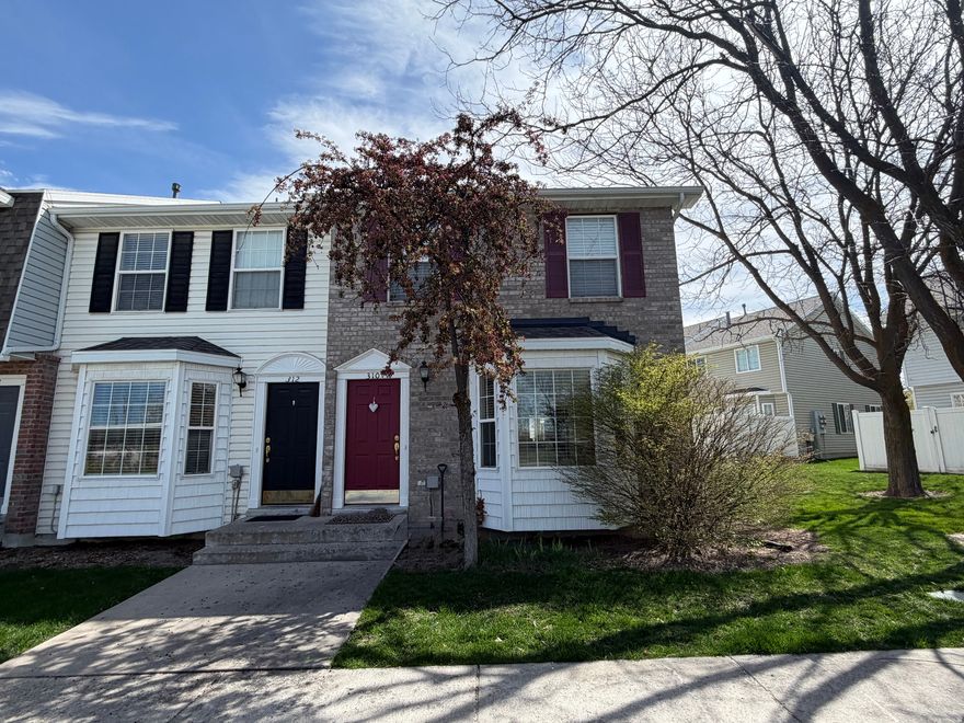 Well-maintained townhome in a convenient Providence location! This home offers a functional layout with comfortable living spaces, great natural light, and low-maintenance living. HOA covers key exterior maintenance, making it an ideal option for homeowners seeking simplicity and value. Located near shopping, dining, and quick access to Logan. A great opportunity for first-time buyers, investors, or anyone looking for easy living in Cache Valley!