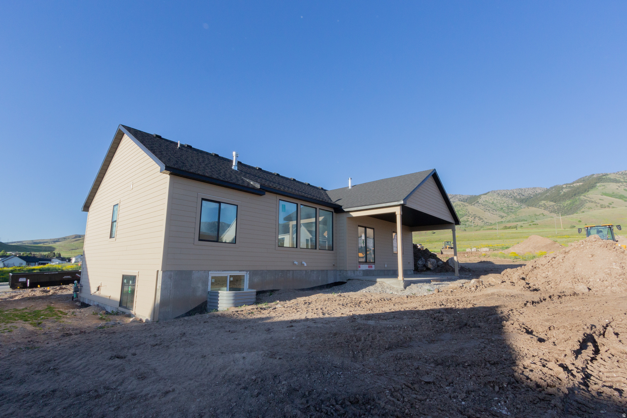 JUNIPER RIDGES - Residential