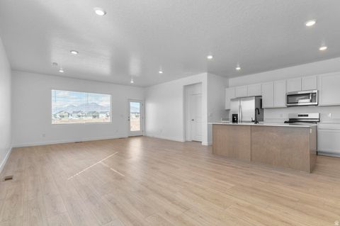 Tiny photo for 1553 FINS RD #4111, Washington, UT 84780 (MLS # 2153552)
