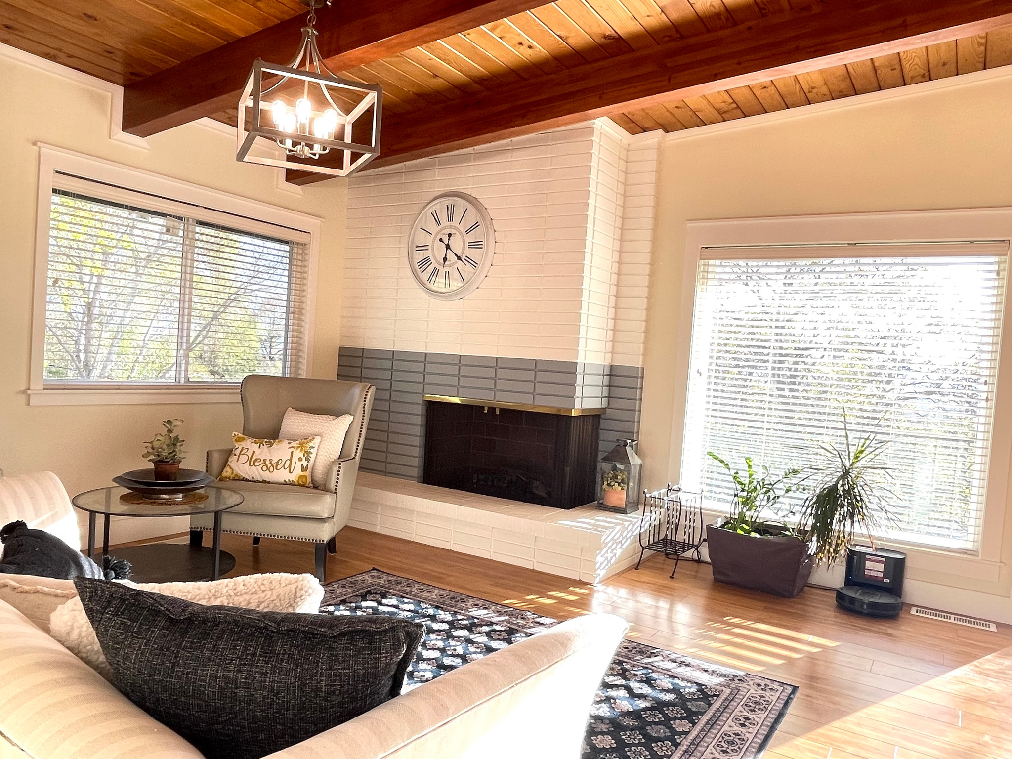 UPLAND TERRA - Residential