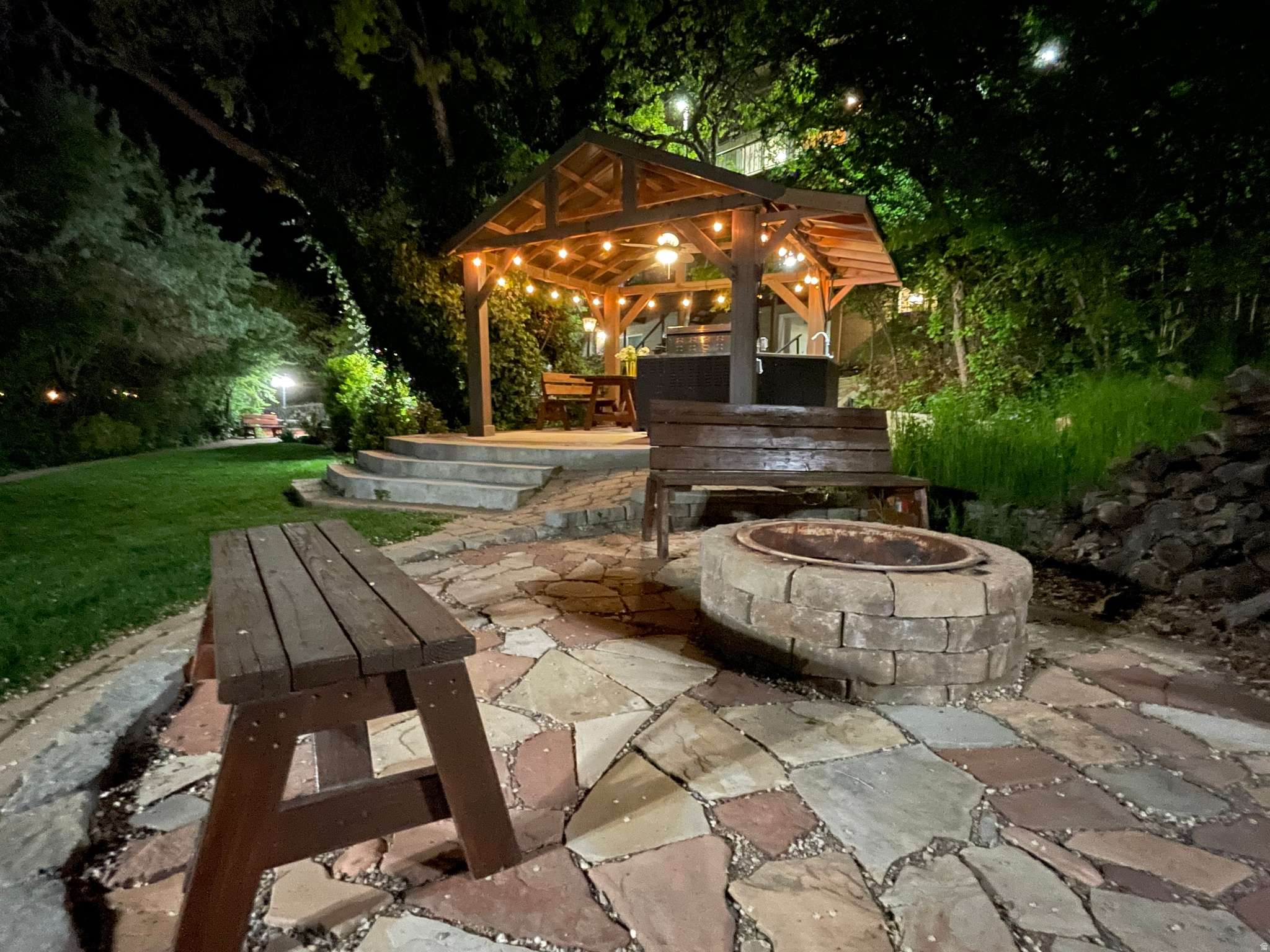 UPLAND TERRA - Residential