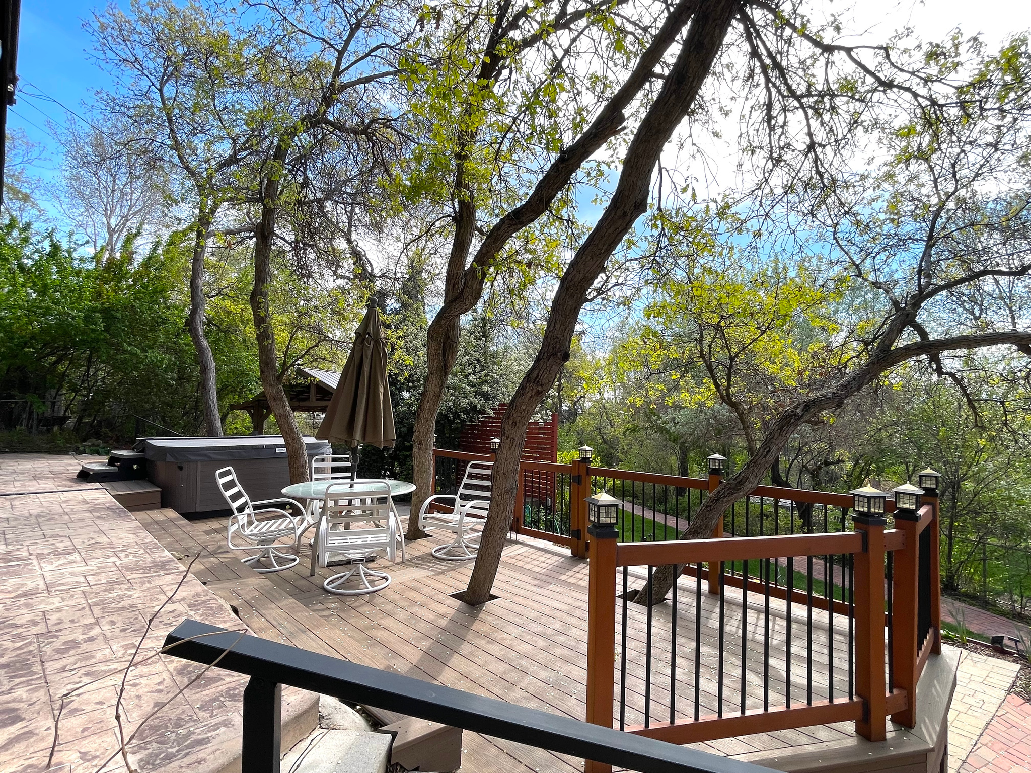 UPLAND TERRA - Residential