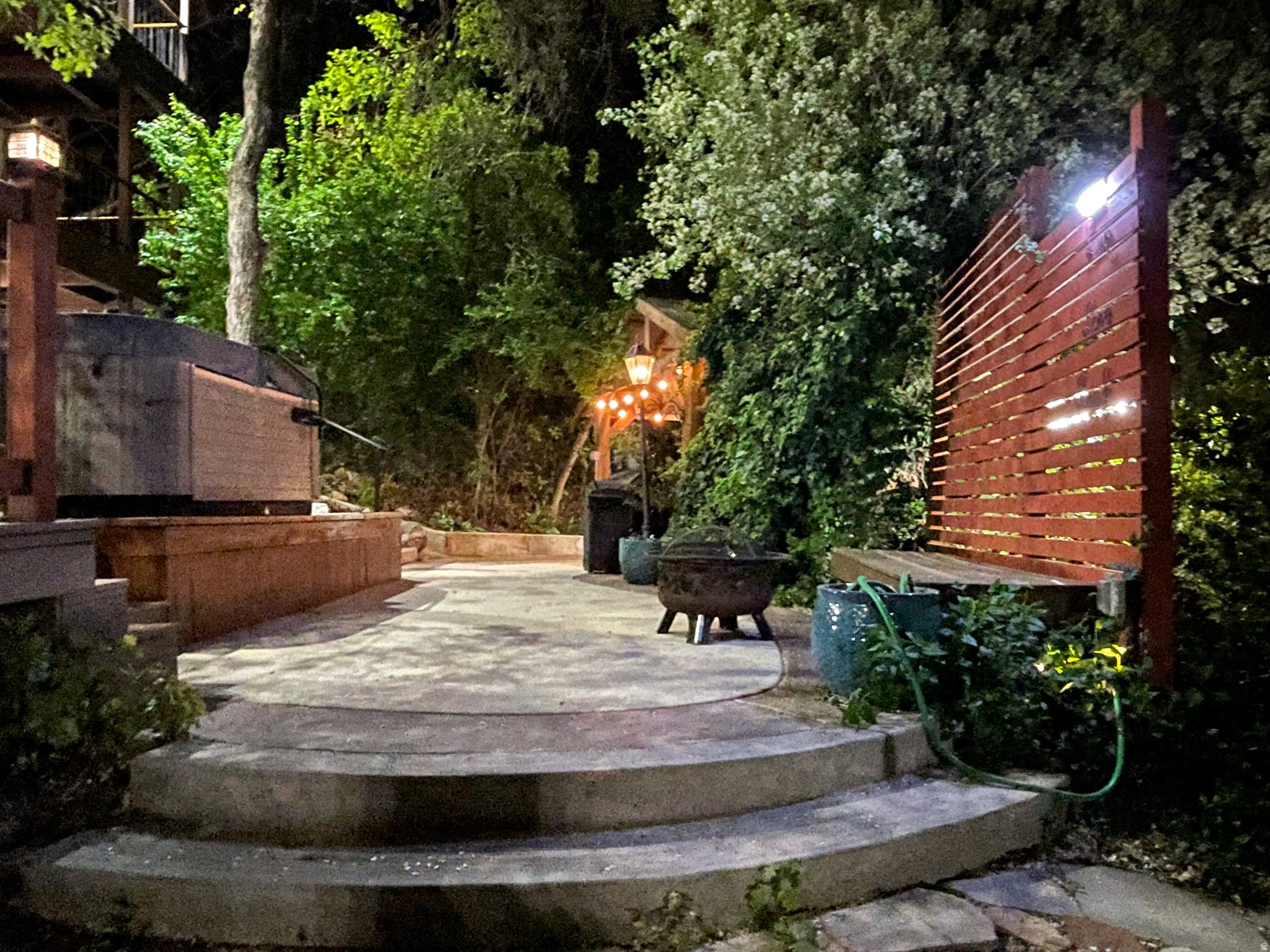 UPLAND TERRA - Residential