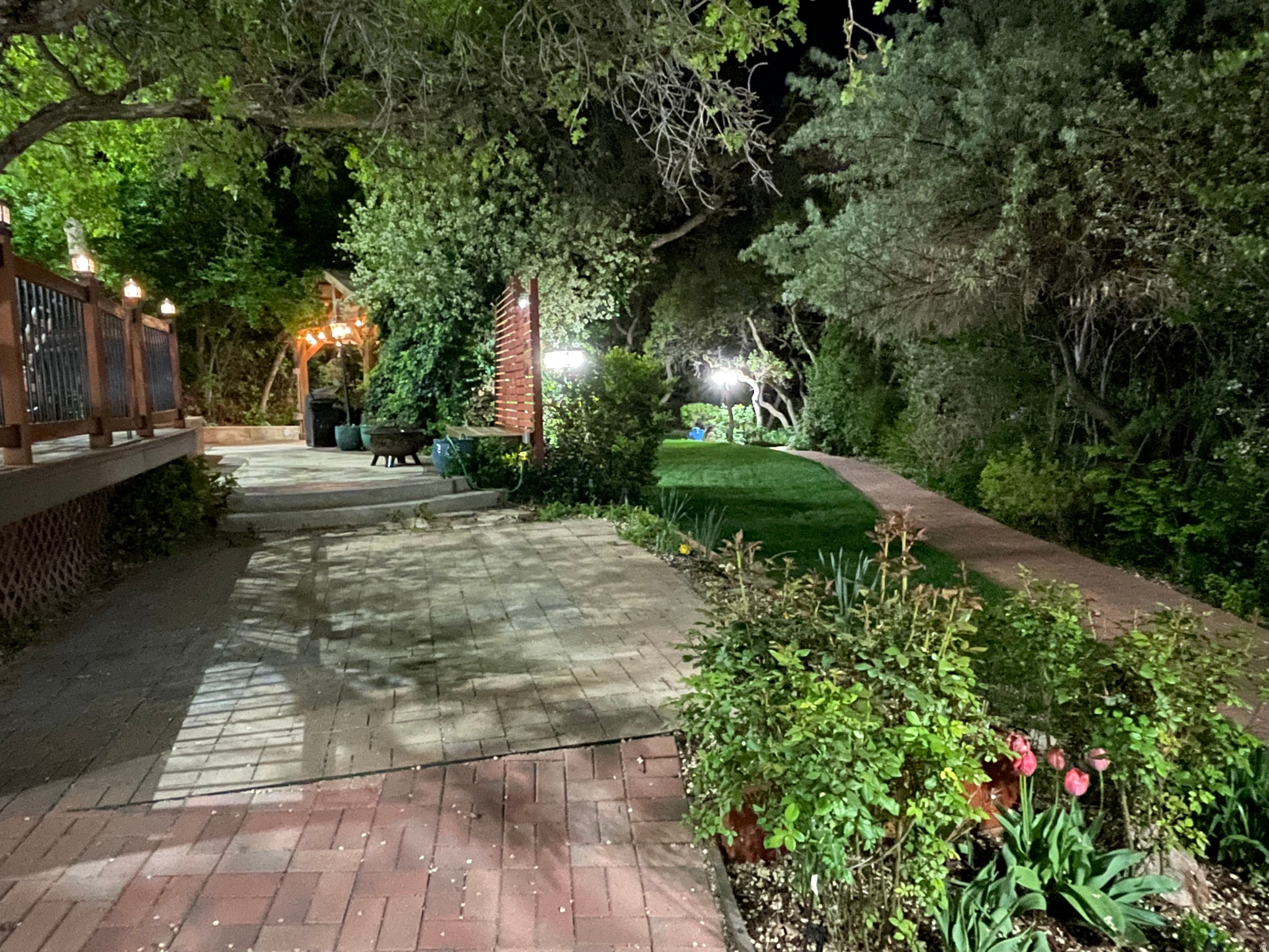 UPLAND TERRA - Residential