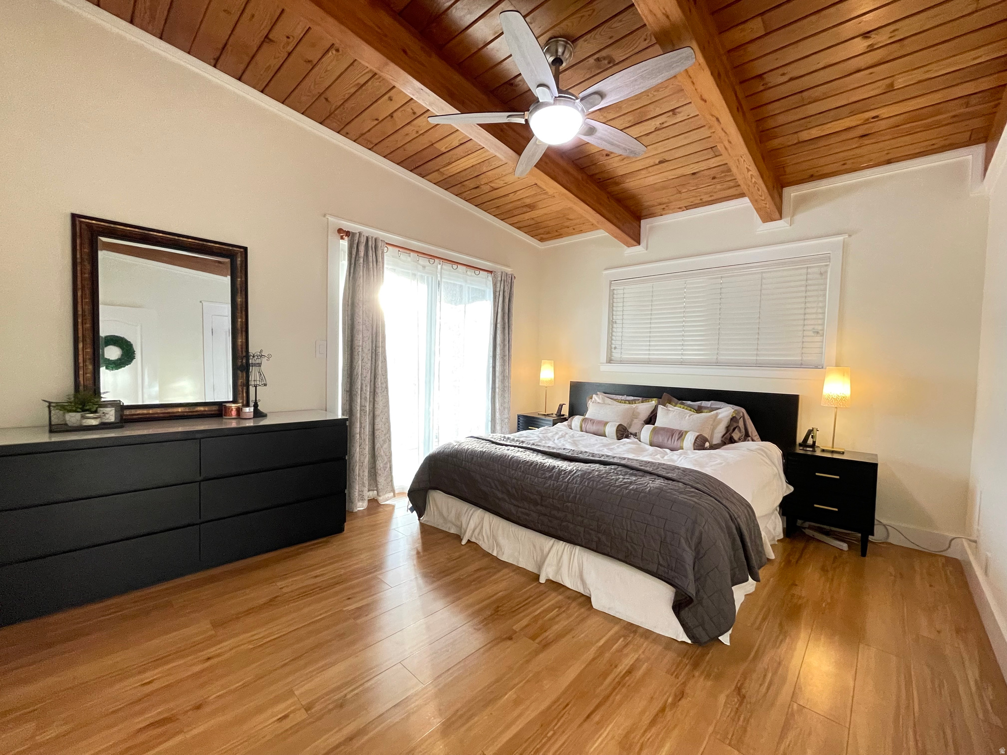 UPLAND TERRA - Residential