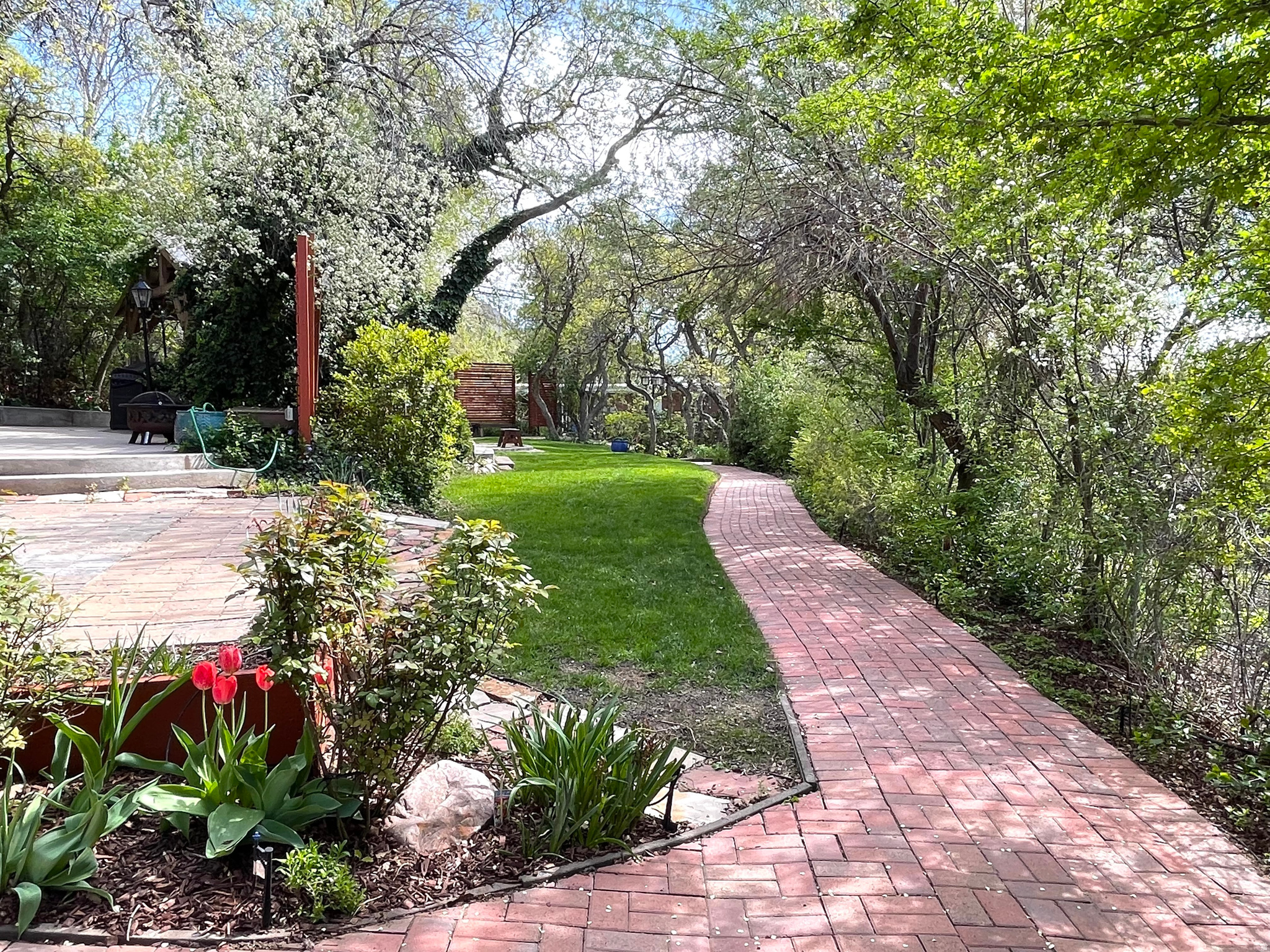 UPLAND TERRA - Residential