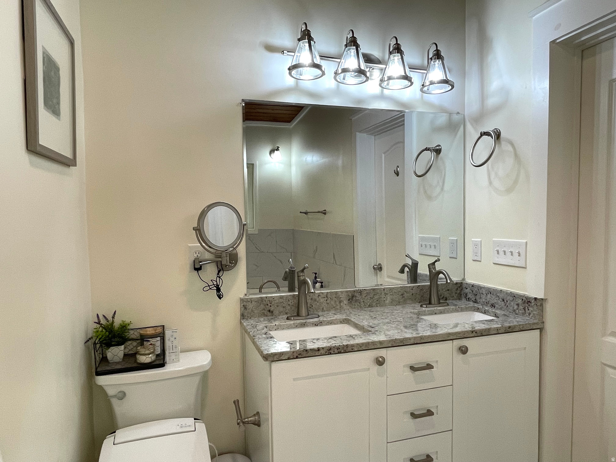 UPLAND TERRA - Residential