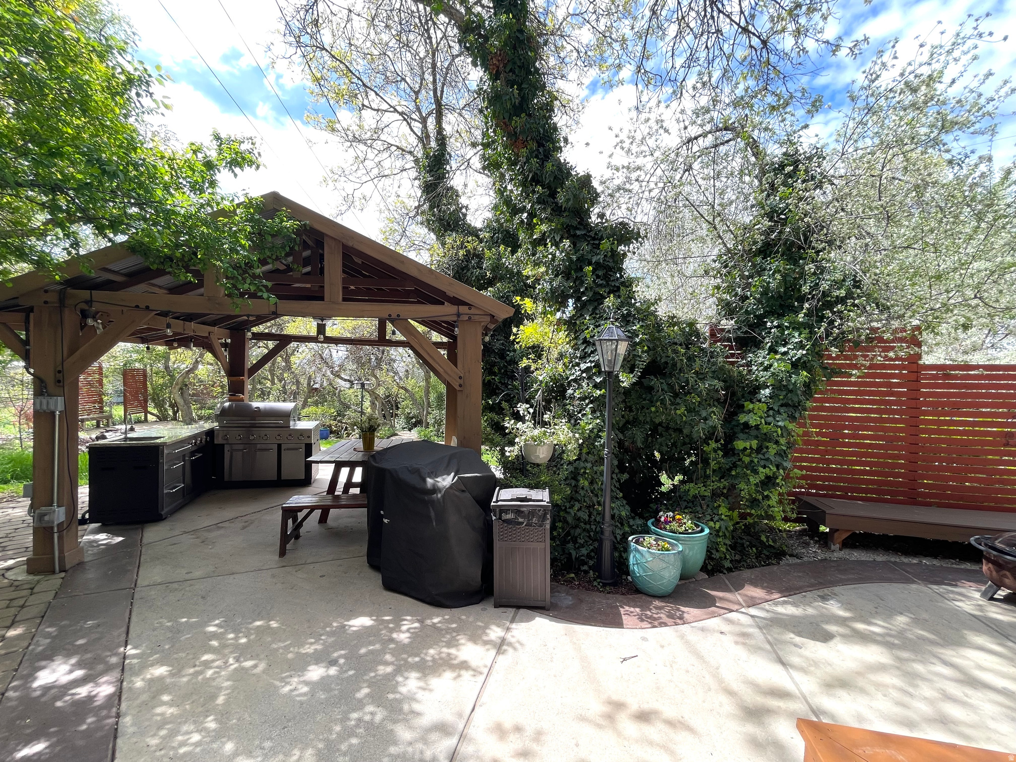 UPLAND TERRA - Residential