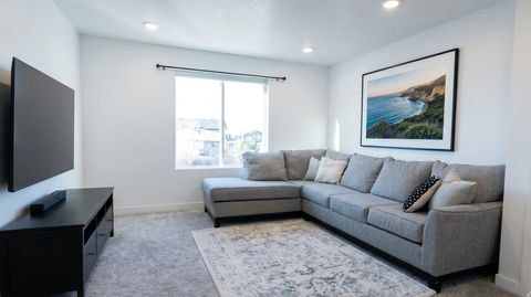 Tiny photo for 215 E MONTGOMERY LN, North Ogden, UT 84414 (MLS # 2144600)