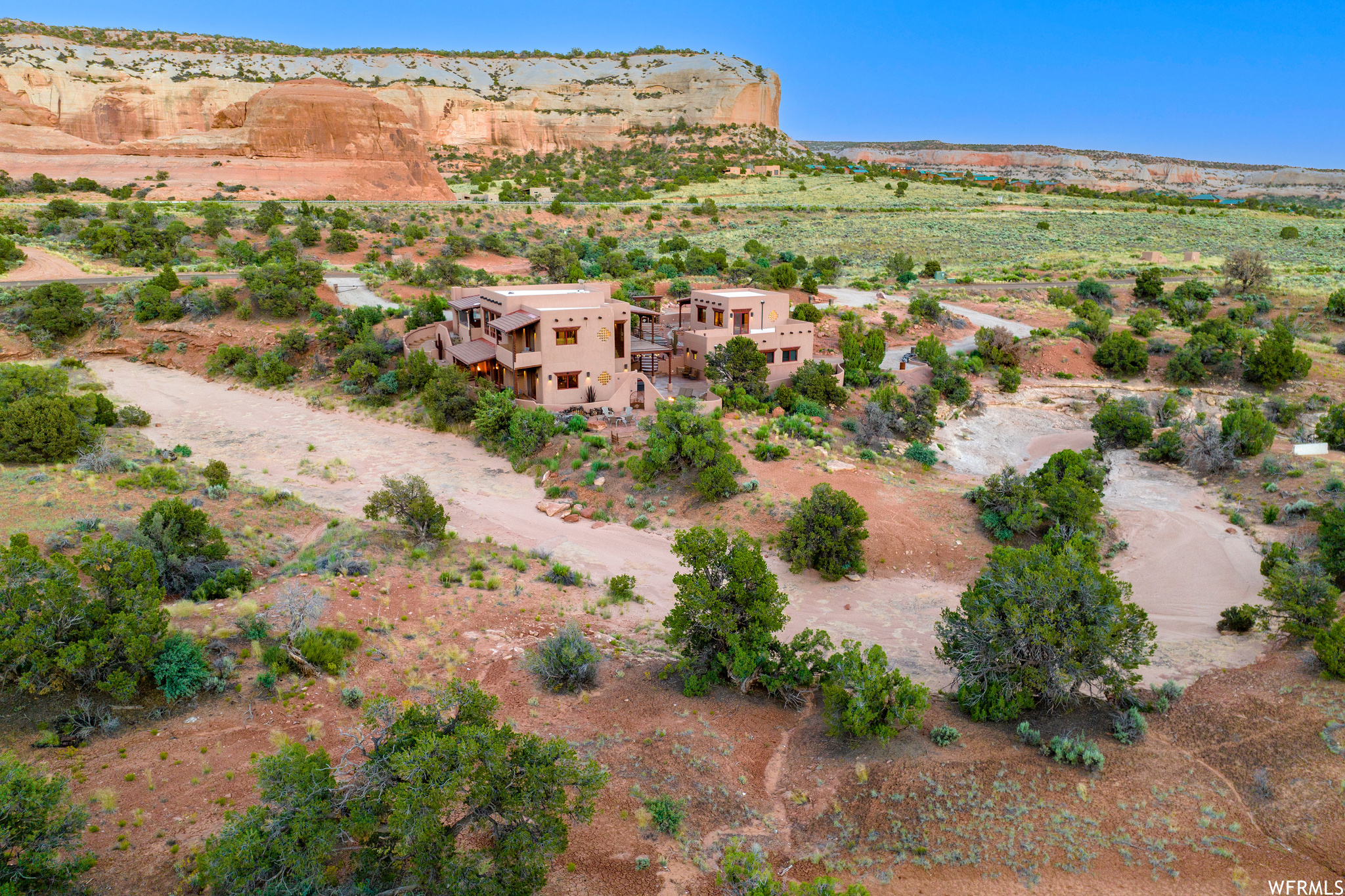 WILSON ARCH RESORT - Residential