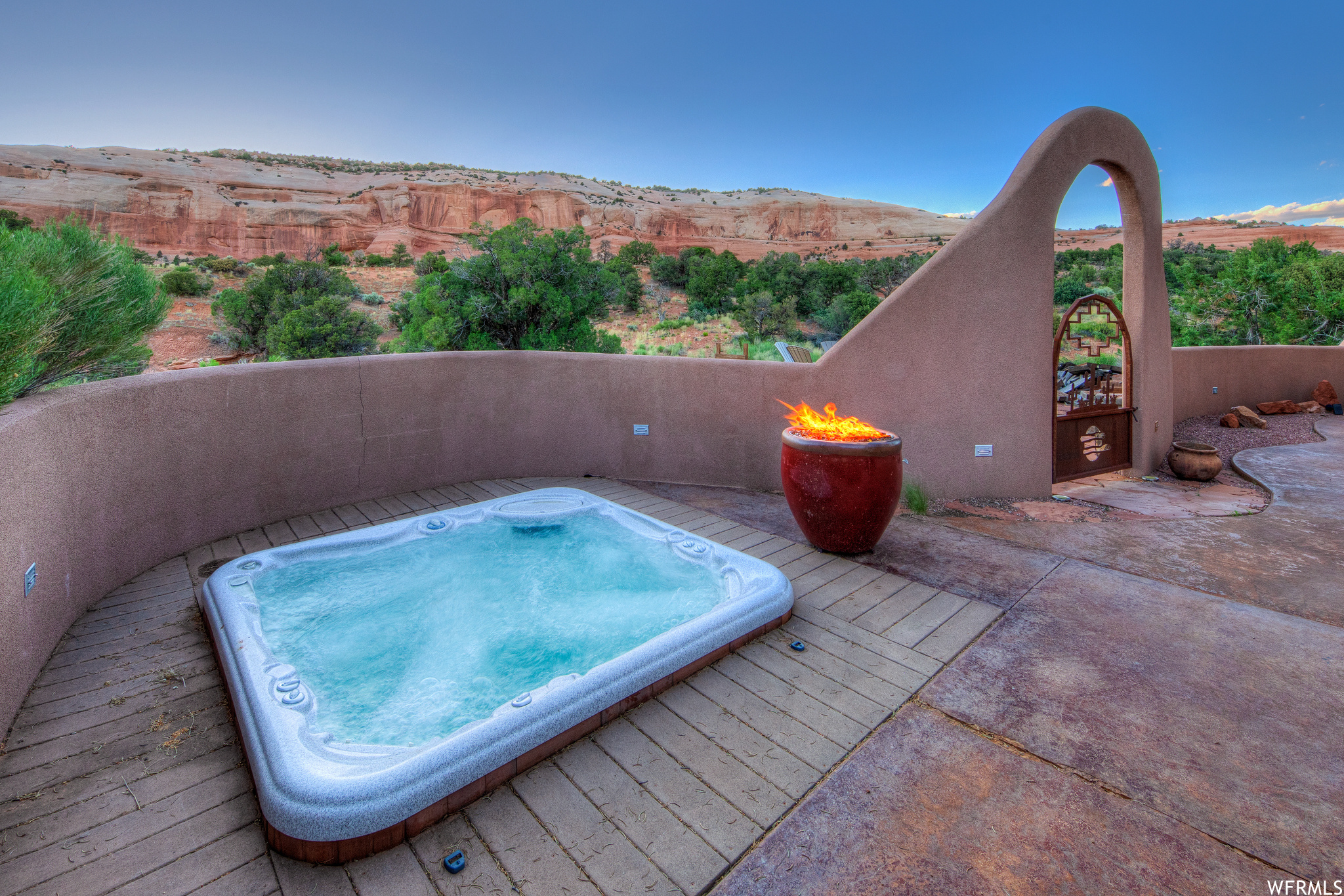 WILSON ARCH RESORT - Residential