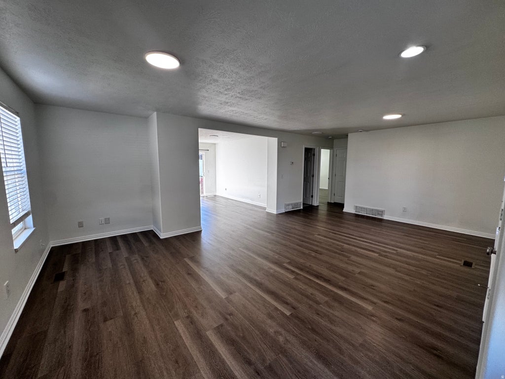 Photo of 6432 S HIGH BLUFF DR, West Valley City, UT 84118 (MLS # 2181141)