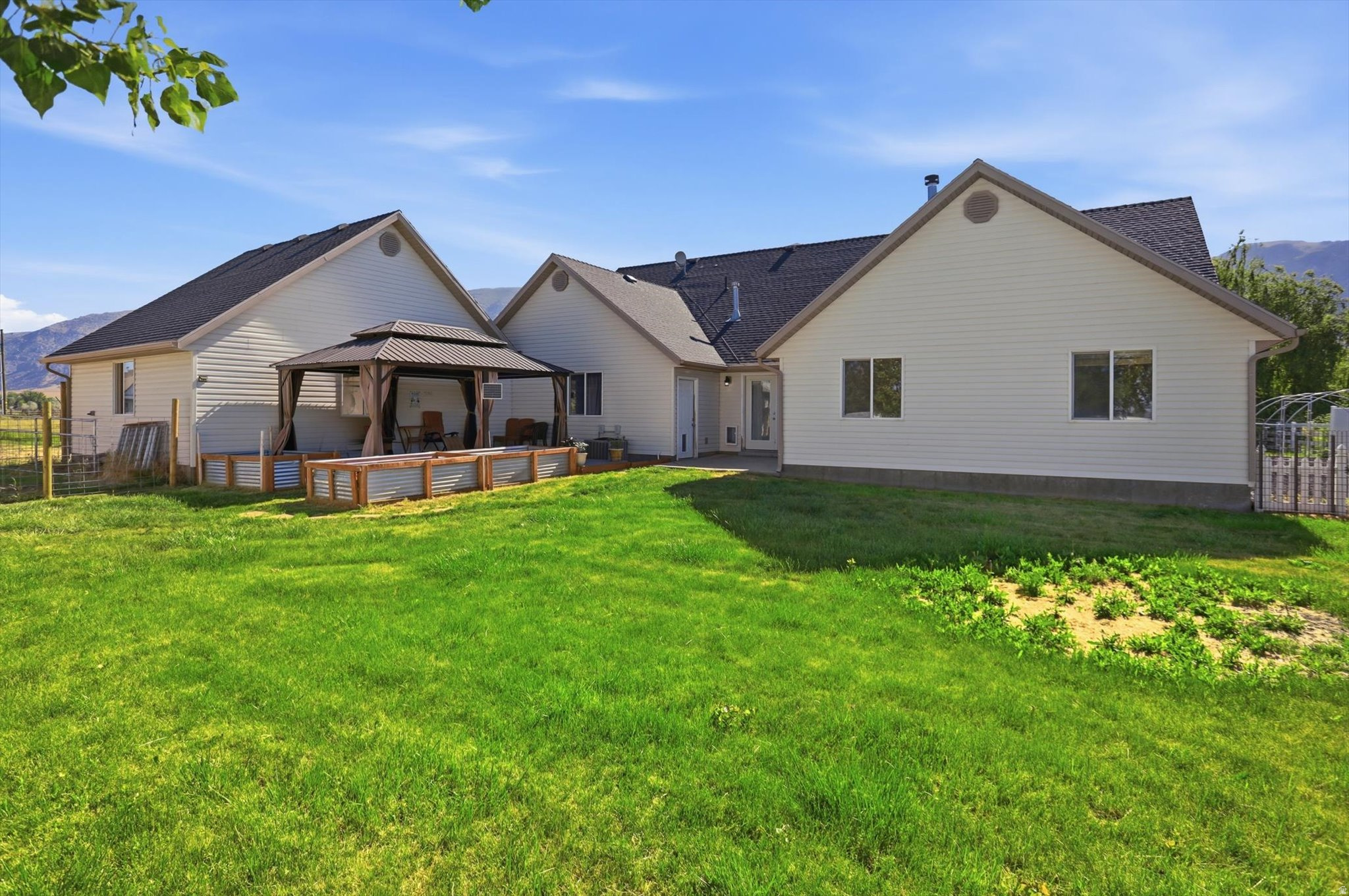 SALT CREEK HAVEN - Residential