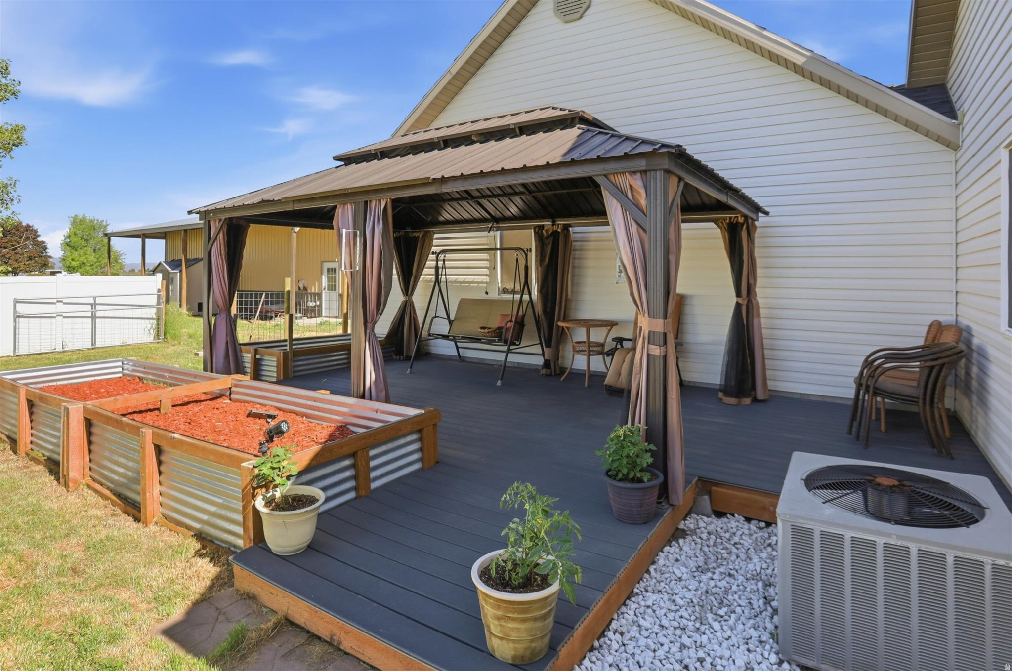 SALT CREEK HAVEN - Residential
