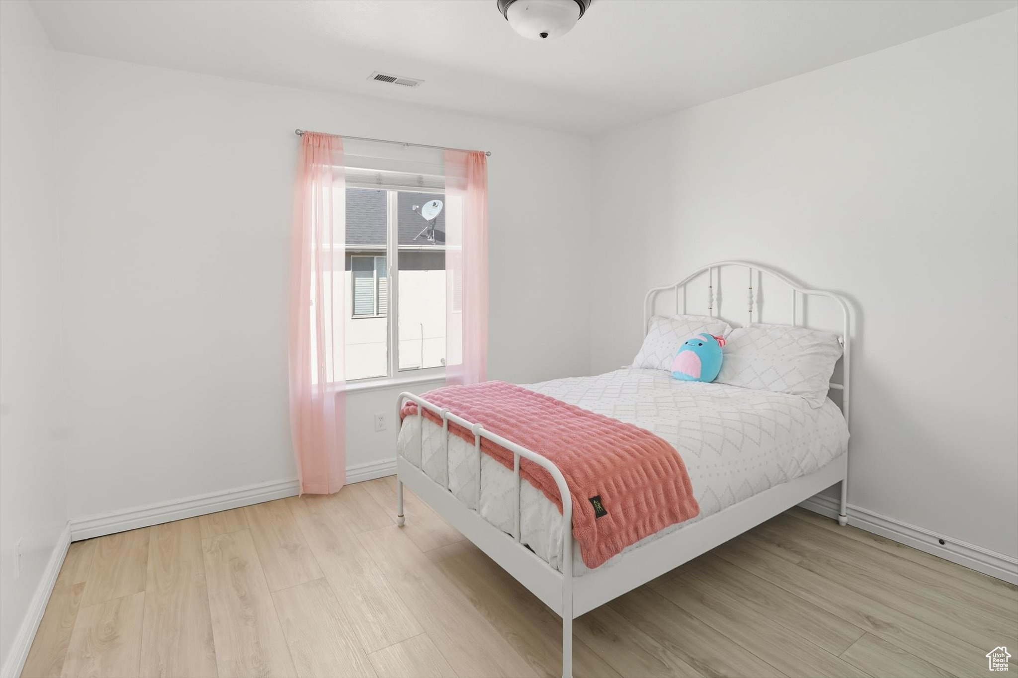 STOKER GARDENS - Residential