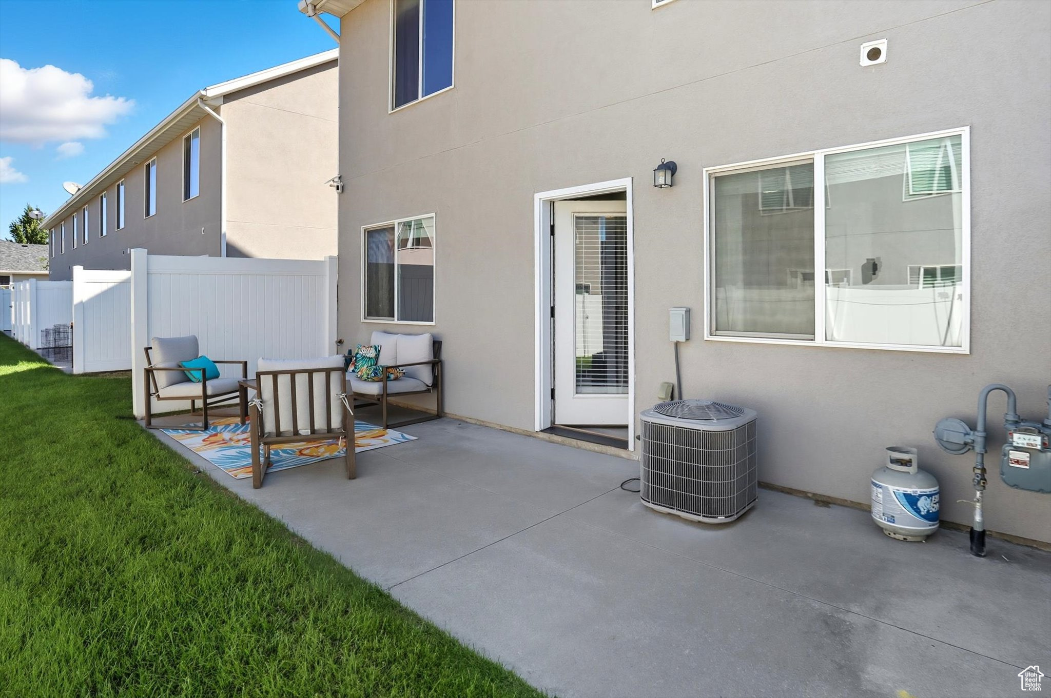 STOKER GARDENS - Residential