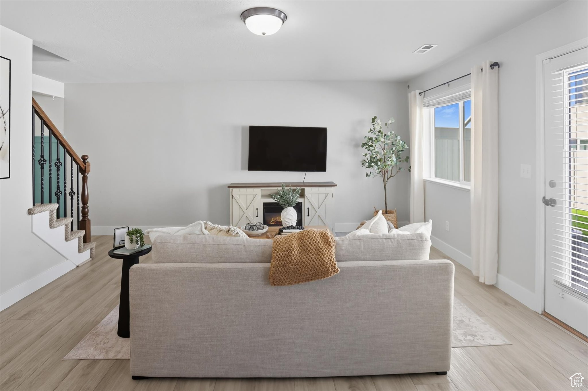 STOKER GARDENS - Residential