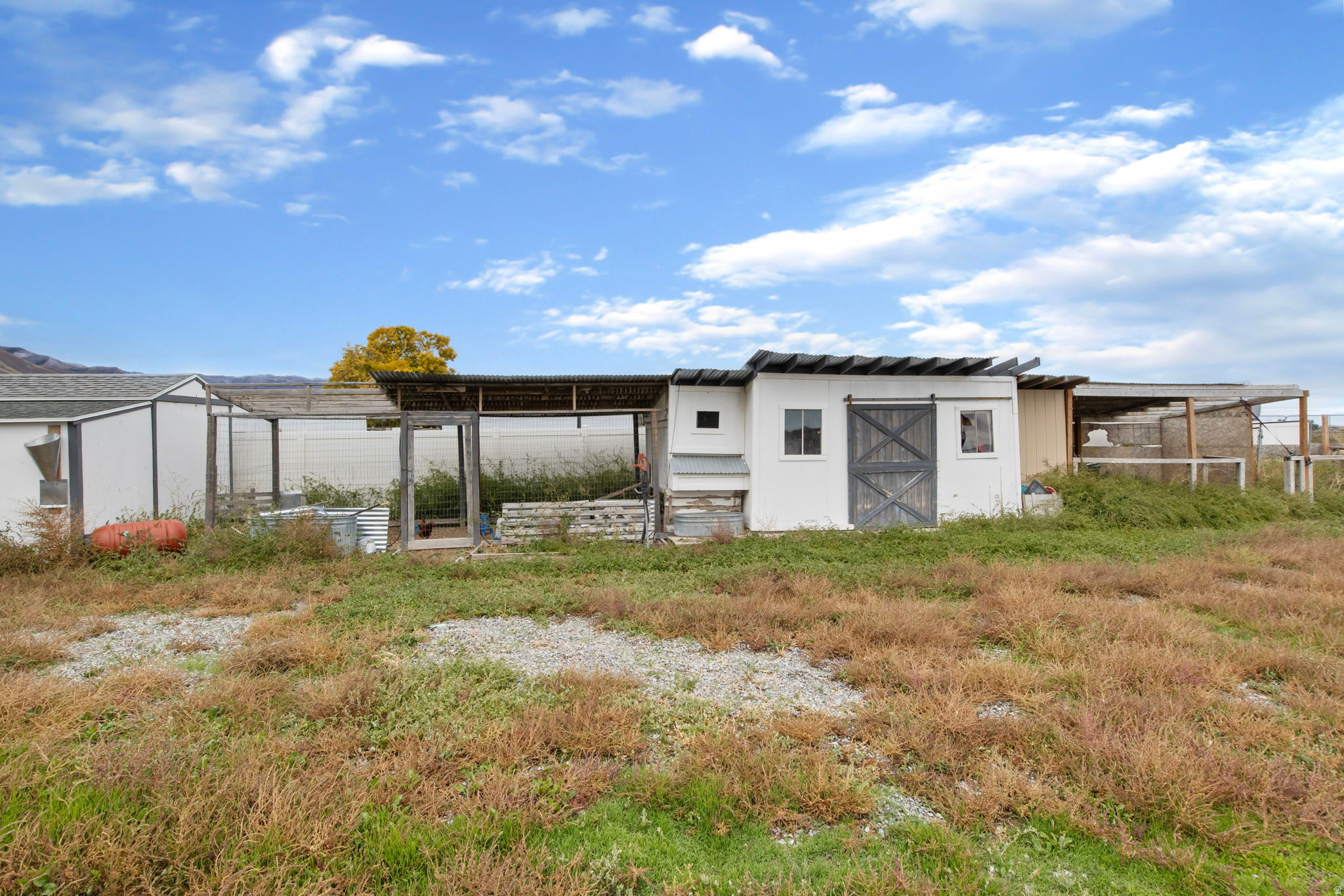 OLD FARM ESTATES - Residential
