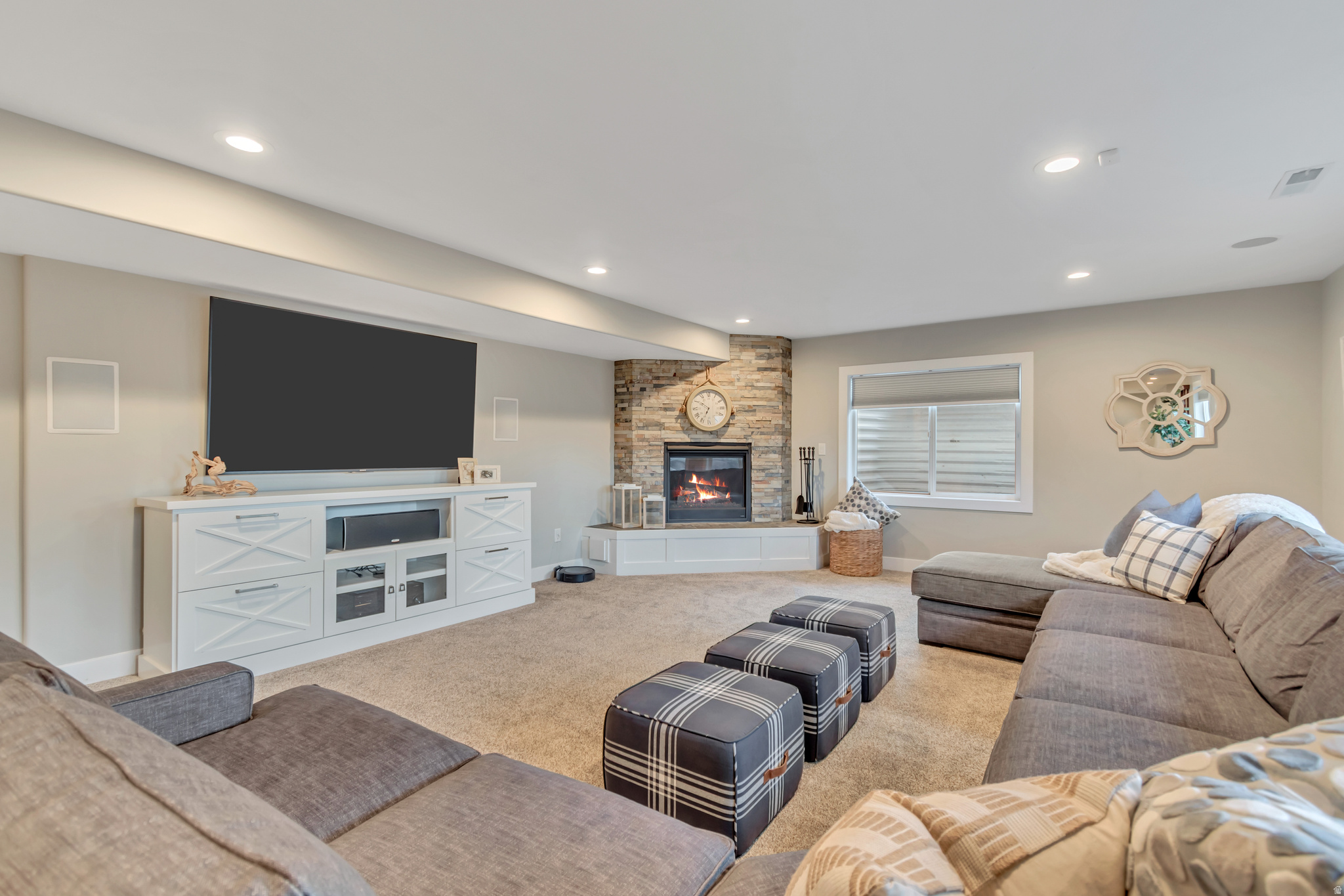 LONE PEAK COURT - Residential