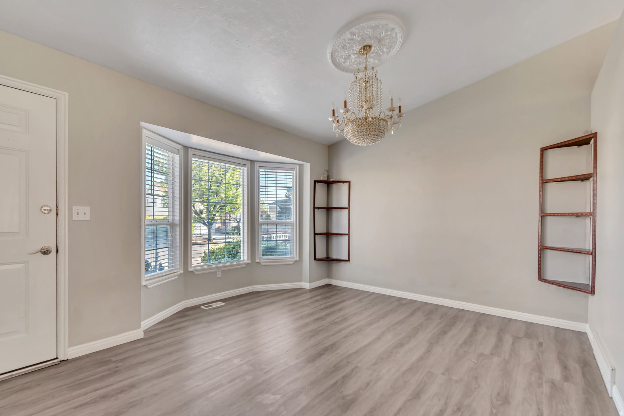 HIGHLANDS - Residential