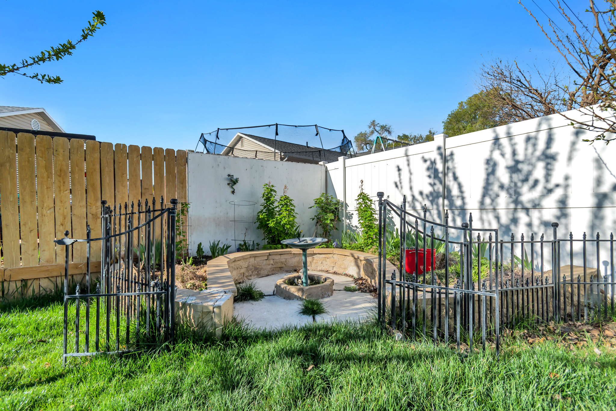 HIGHLANDS - Residential