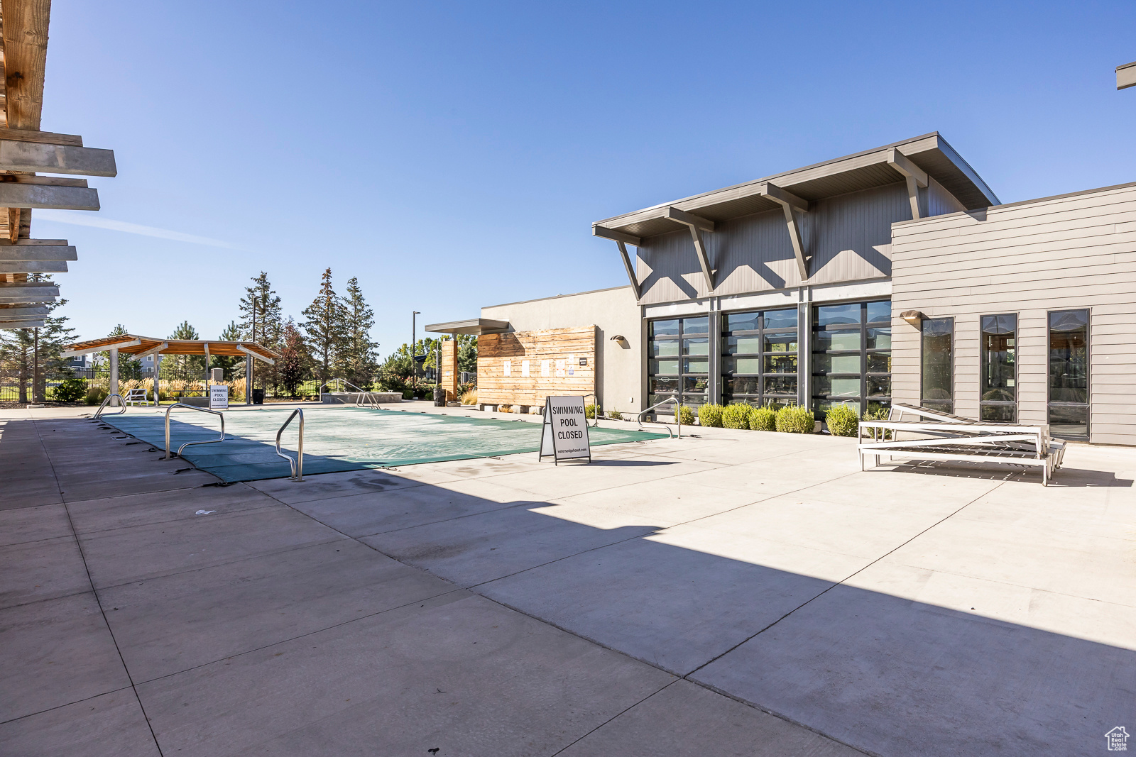 SPRINGS WATERS EDGE - Residential
