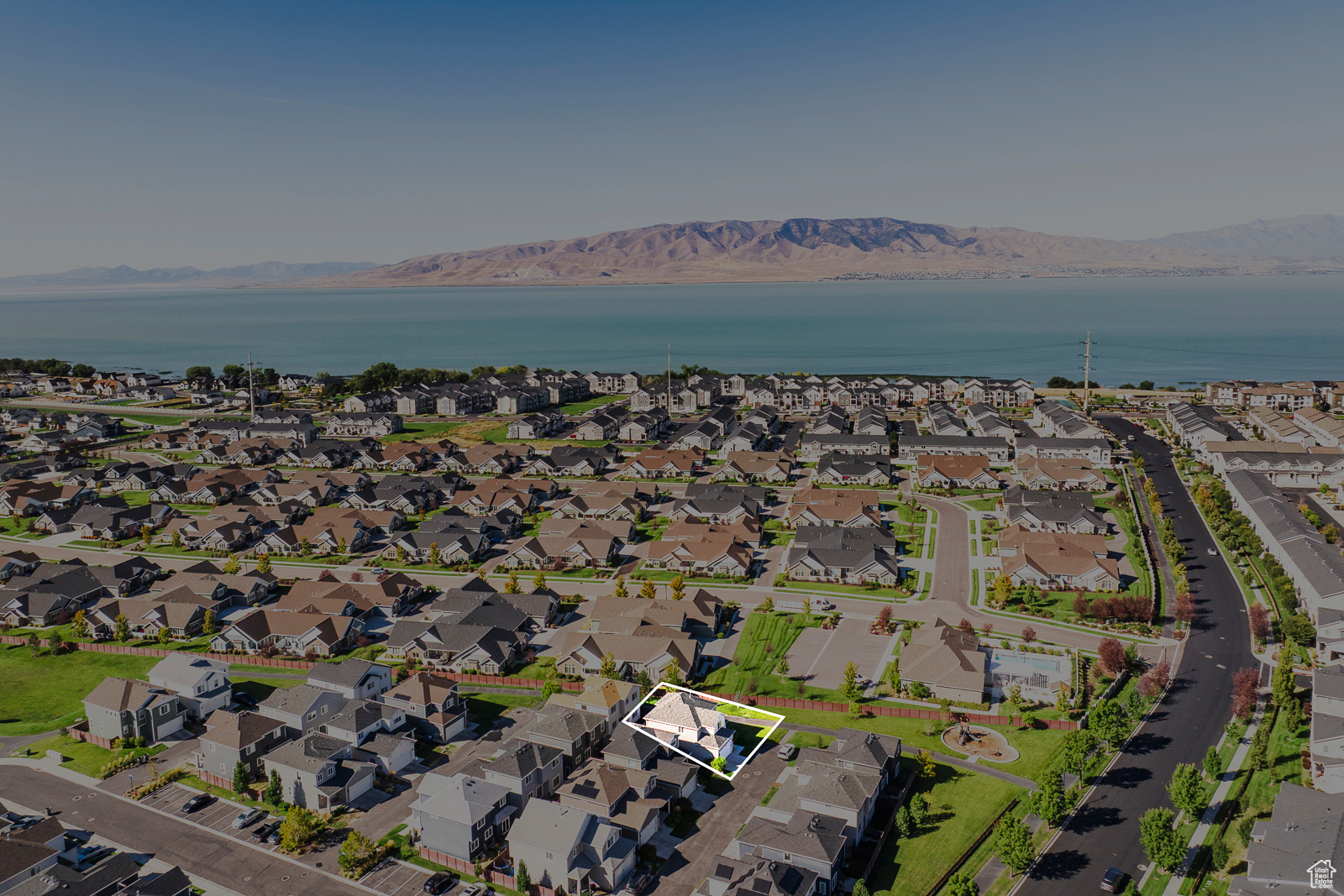 SPRINGS WATERS EDGE - Residential