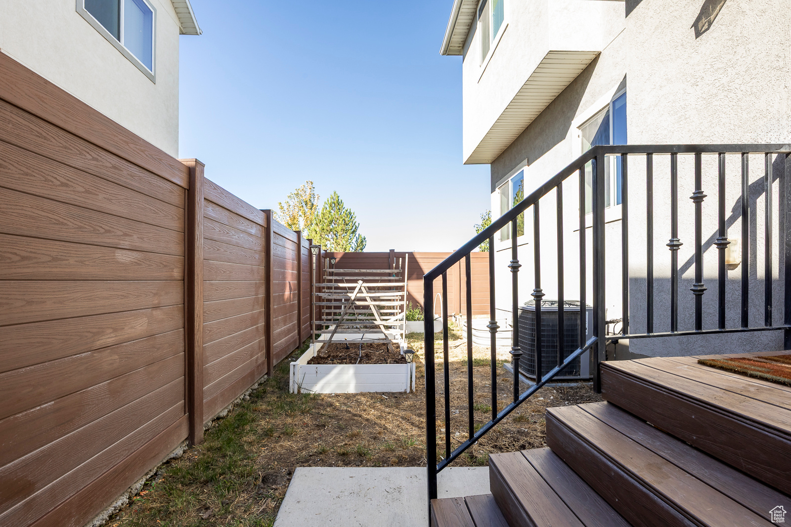 SPRINGS WATERS EDGE - Residential