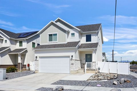 Tiny photo for 3504 W 4200 S, West Haven, UT 84401 (MLS # 2150013)